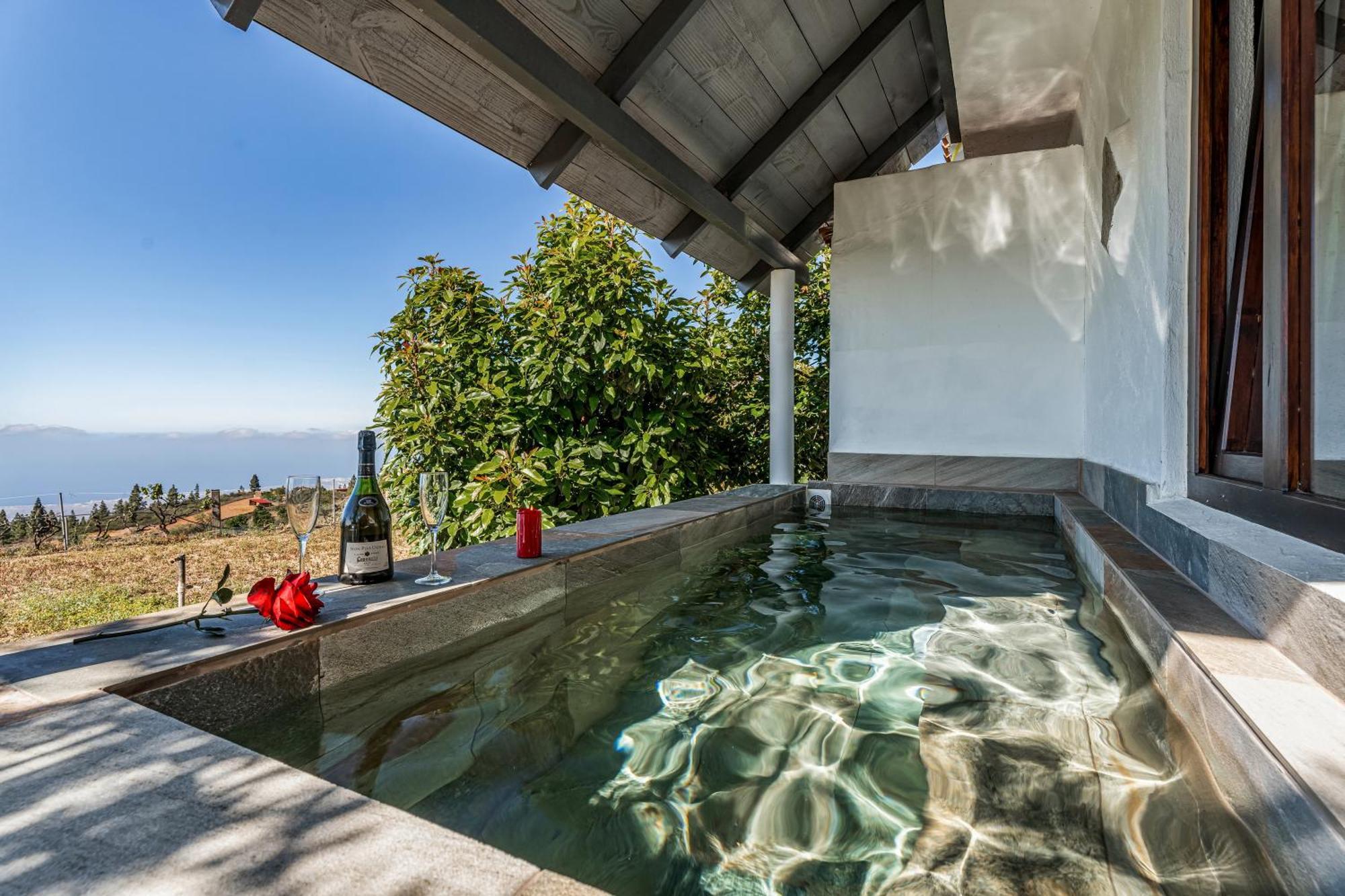 Land Of Dreams Villa วิลาฟลอร์ ภายนอก รูปภาพ